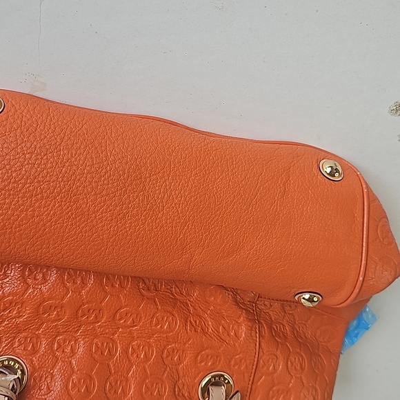 Michael Kors Purse - Picture 8 of 9